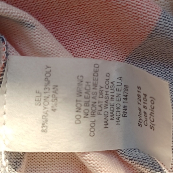 NWT Twenty second long sleeve sweater Size S Navy/red/pink/yellow hearts - Picture 7 of 7